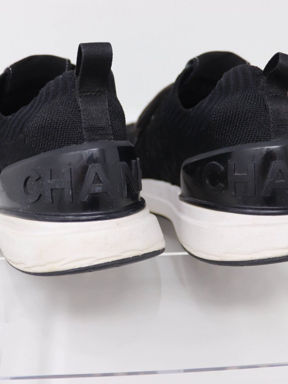 Chanel Tennies 39 Black Fabric Quilted Logo Matelasse Knit Sneakers - Picture 8 of 15